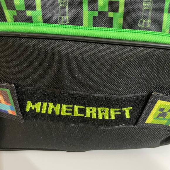 New medium Minecraft backpack whiteout tag - Picture 4 of 8